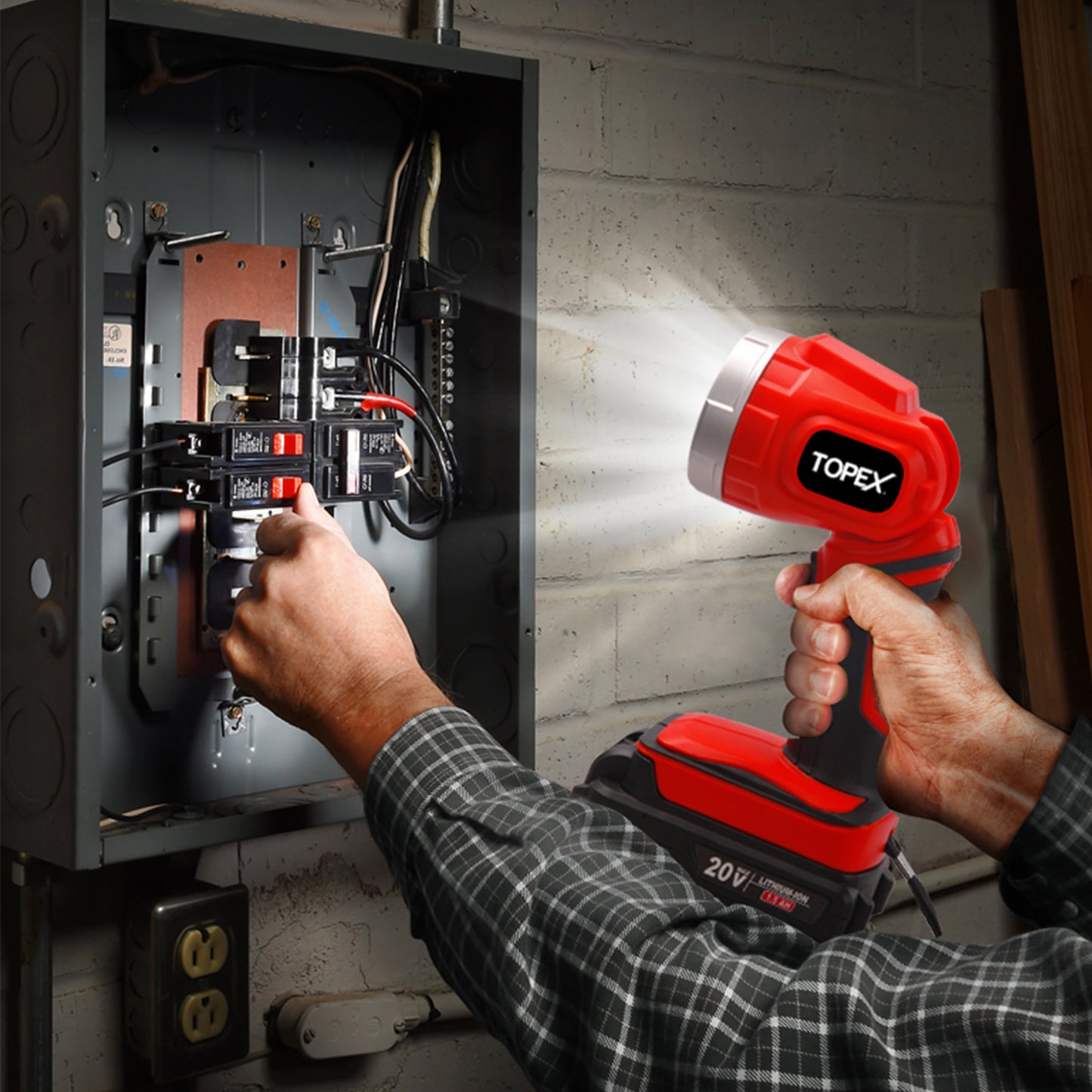 20V Cordless LED Torch