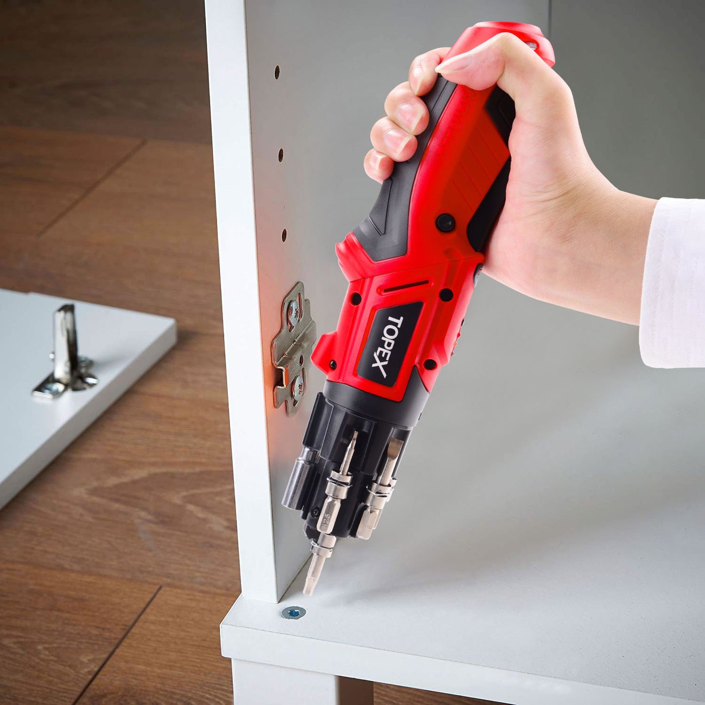 4V Cordless Screwdriver